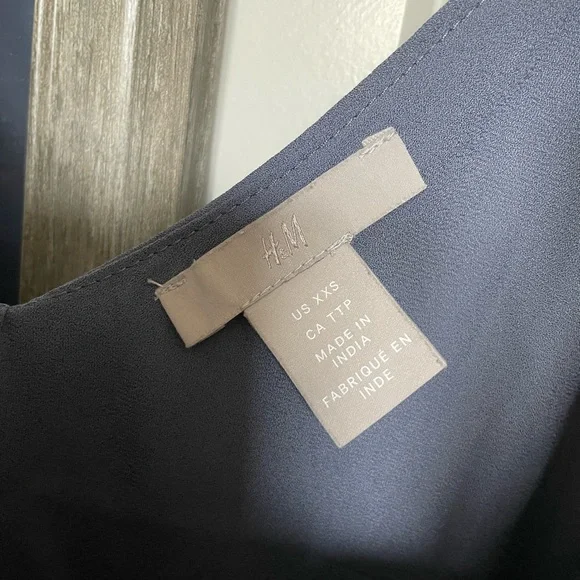 H&M tank top xxs. - Picture 2 of 2